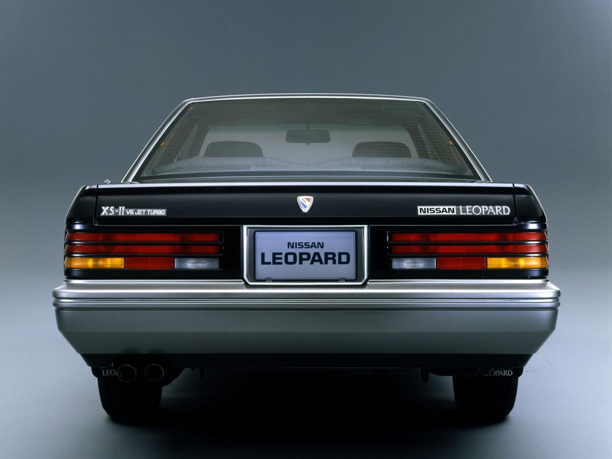 Nissan Leopard 2.0 V6 (115 Hp)